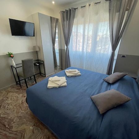 Henry Suite Roma Exterior foto
