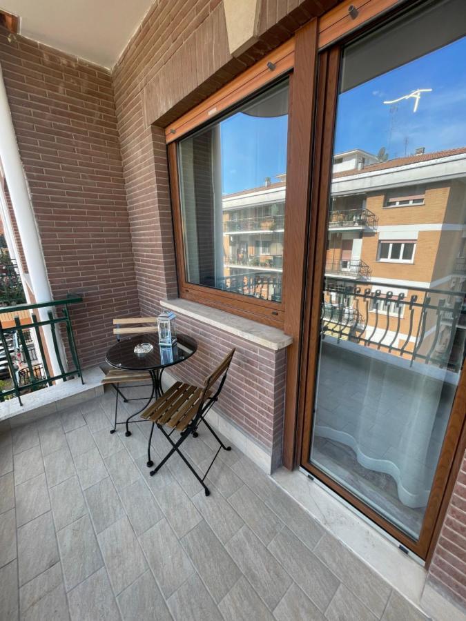 Henry Suite Roma Exterior foto